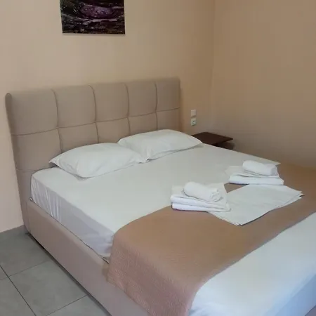 Lazaridi * Skala Rachoni (Thasos)